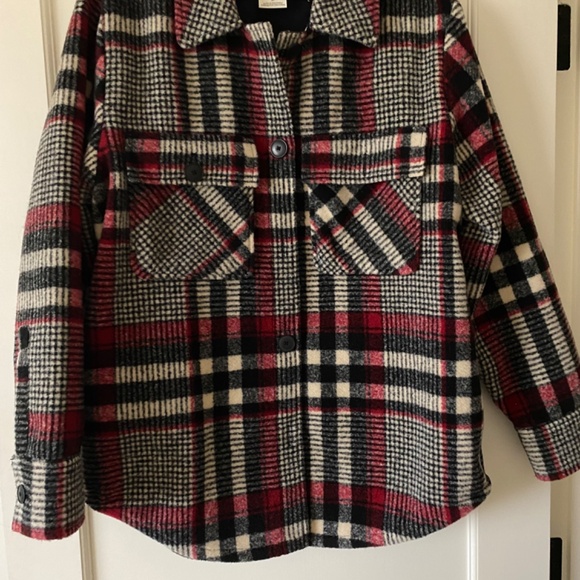 Plaid shirt jacket - Picture 2 of 5